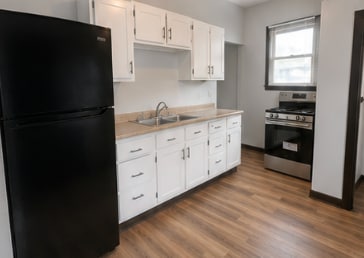 Kitchen w/ New Appliances