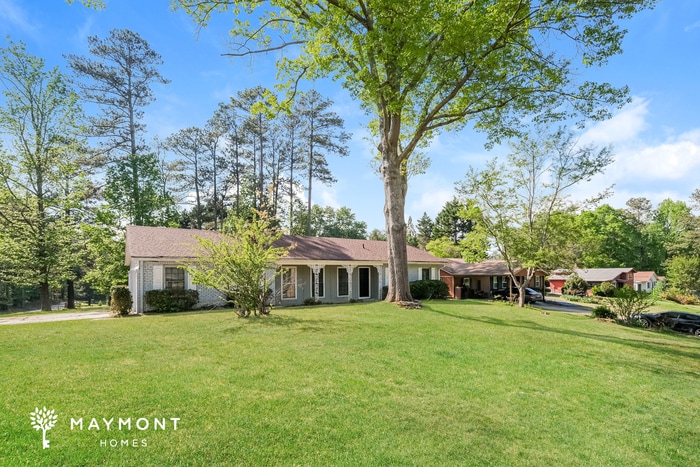 Photo - 5530 Burrus Ln