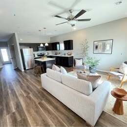 Photo - 629-631 Dara - 629