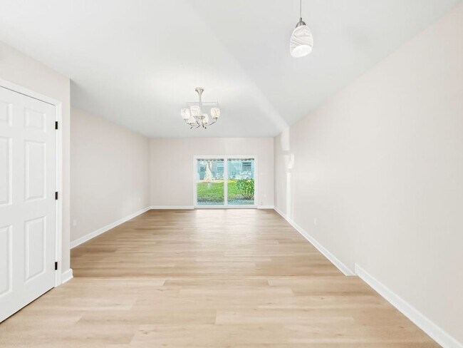 Photo - Modern & Bright Living in South Pasadena – Your Coastal Retreat!