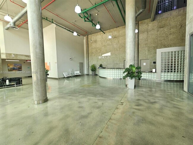 Photo - 3029 NE 188th St Unidad 323