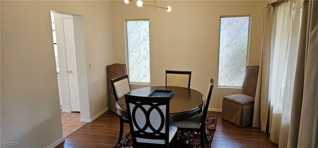 Building Photo - 8609 Glenmount Dr