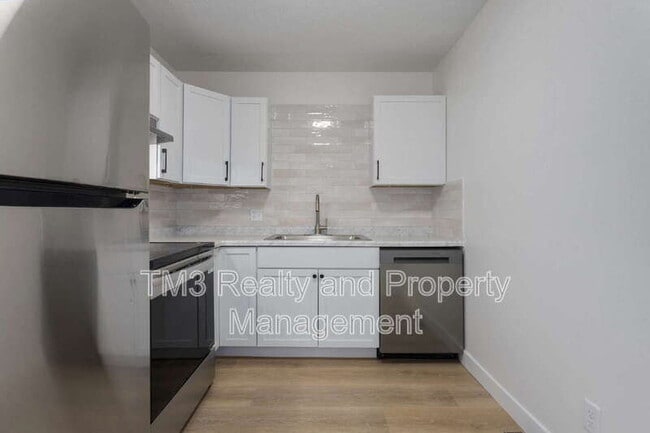 Photo - 8423 Kessler St