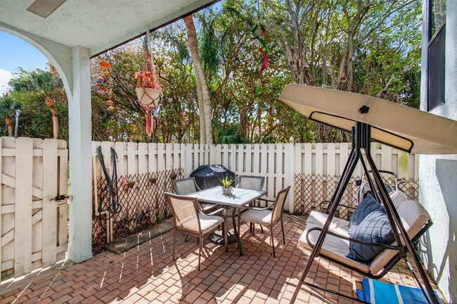 Photo - 22380 Pineapple Walk Dr