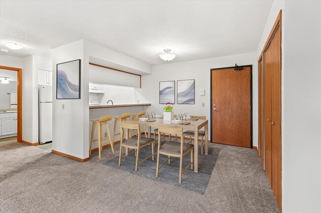 Photo - Maple Grove Associates, LLP