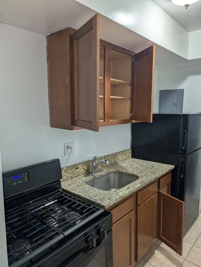 Building Photo - 2904 Nelson Pl SE Rental