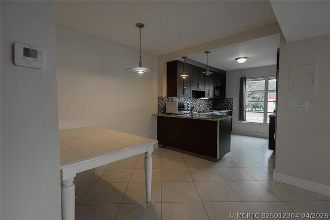 Photo - 4152 Inverrary Dr Unit 202