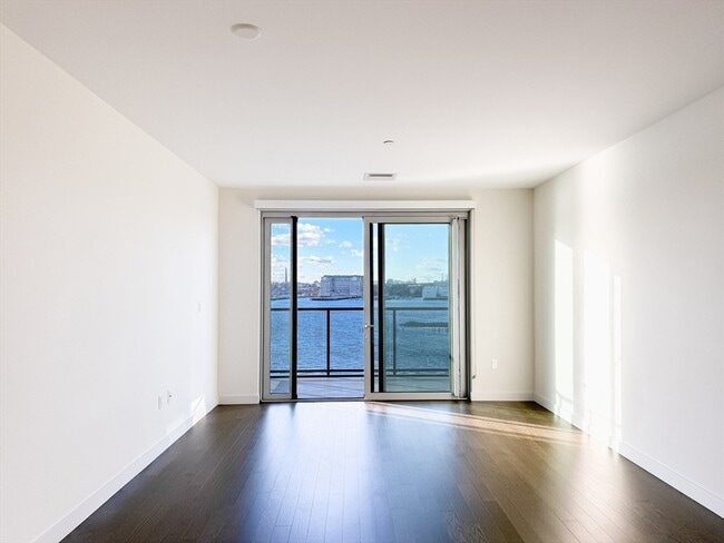 Photo - 65 Lewis St Unidad 511