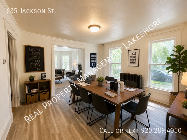 Photo - 635 Jackson St