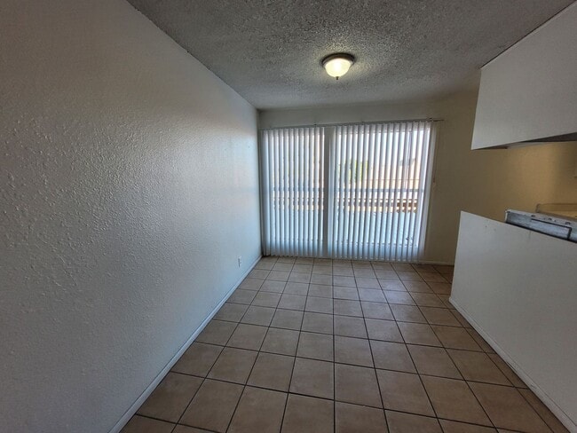 Photo - Virginia Manor