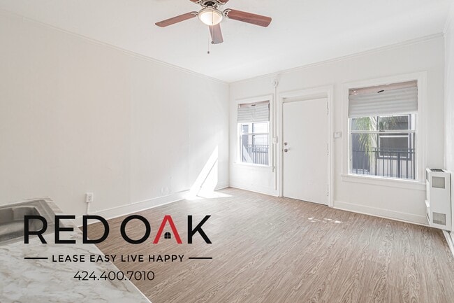 Building Photo - 1021 Mariposa Ave Unit 11 1/2