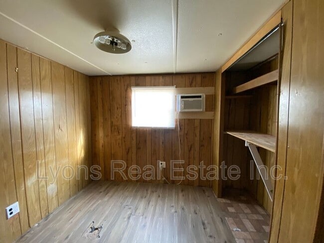 Photo - 2203 Cantor Ln