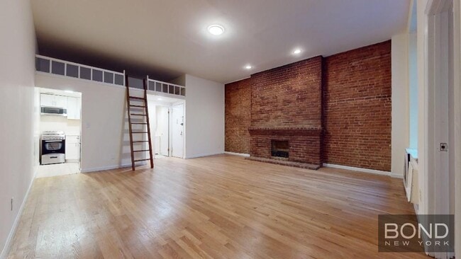 Building Photo - 36 W 73rd St Unit 6 Rental