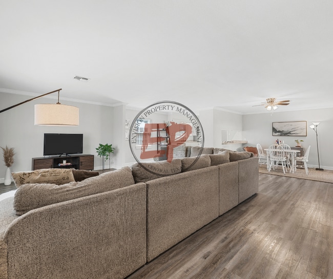 Photo - 6319 Wiethorn Dr