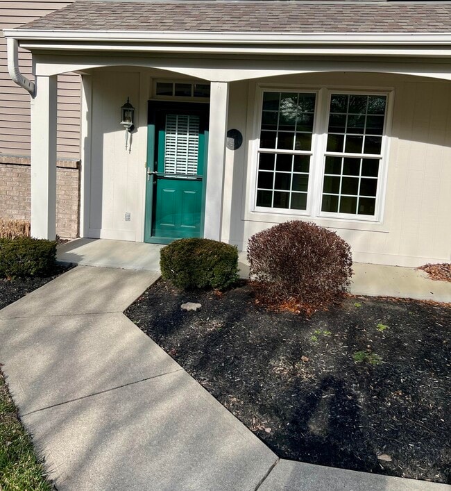 Photo - 2271 Edenderry Dr