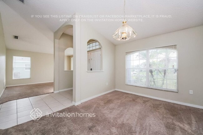 Photo - 310 Sherborne Ln