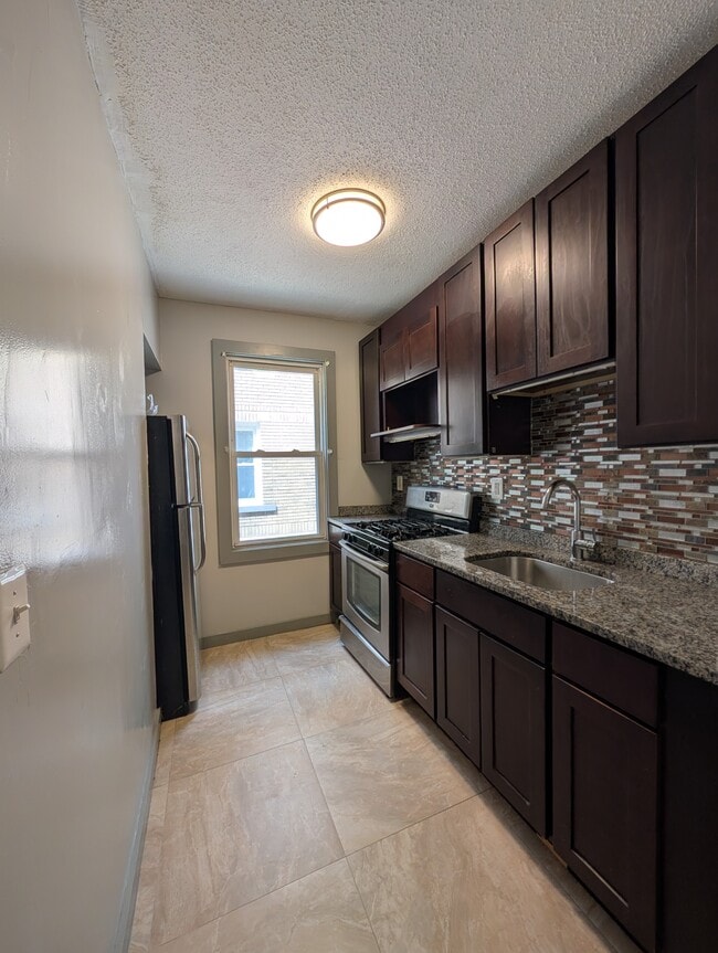 Photo - 1 Bed 1 Bath