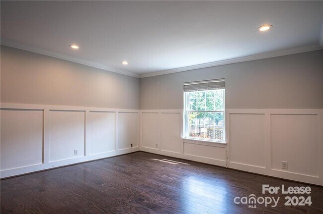 Photo - 2626 Park Rd Unidad E