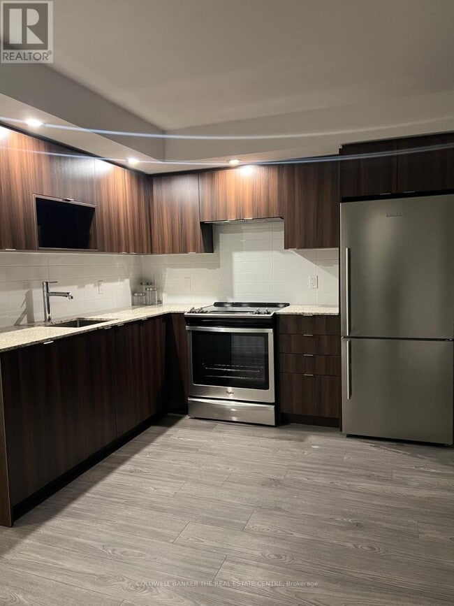 Photo - 225 Village Green Square Unit 2106