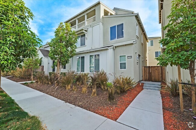 Building Photo - 37948 Spring Tide Rd Rental