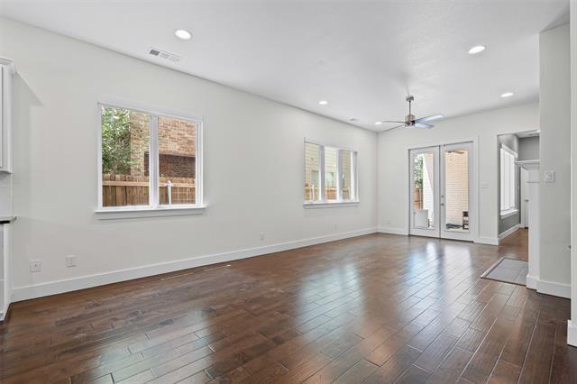 Photo - 406 Wimberly St