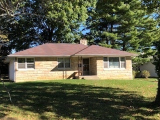 Building Photo - 3 Bedroom Avail August 2026; Monthly rent ... Rental