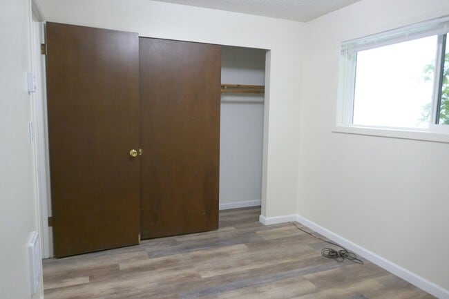 Photo - 3926 Grand Ave