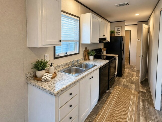 2245 New Tampa Hwy