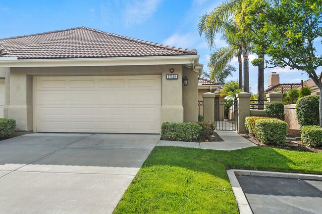 Freshly Renovated | Single-Level with VIEW... - Freshly Renovated | Single-Level with VIEW... Townhome