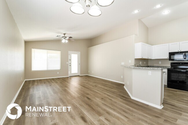 Photo - 20311 N 81st Dr