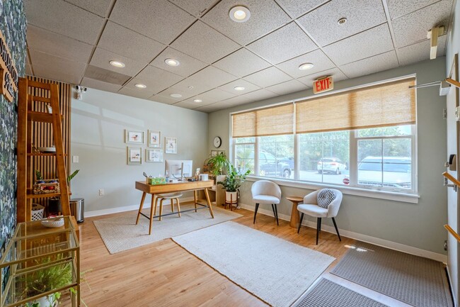 44025 Pipeline Plaza Unit 115