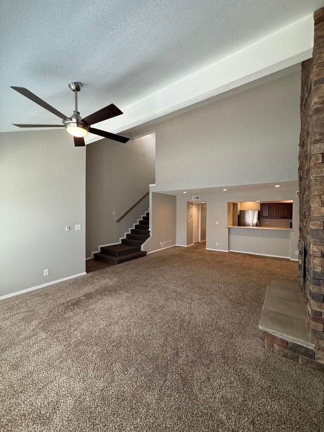 8861 W 106th Terrace Unidad 8861 W 106th Terr