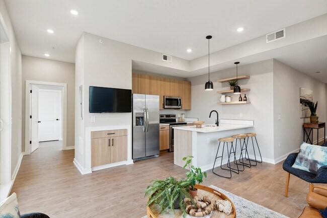 Photo - Station Square