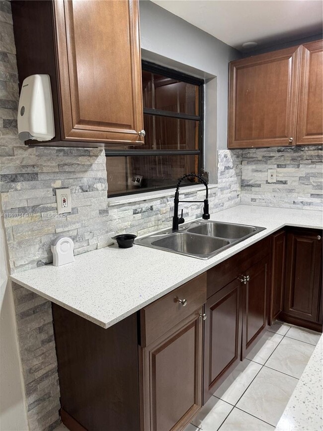 Photo - 6025 SW 133rd Ct