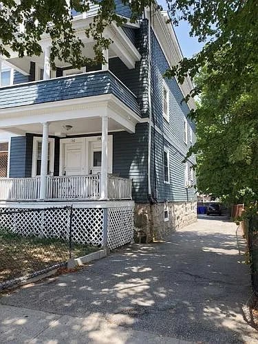 136 New Boston Rd