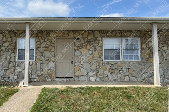 Building Photo - 203 S Keystone Cir Unit 203
