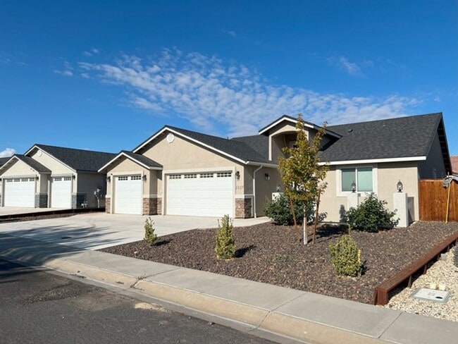 Photo - <b>Three Bedroom on the Golf Course in Fer...