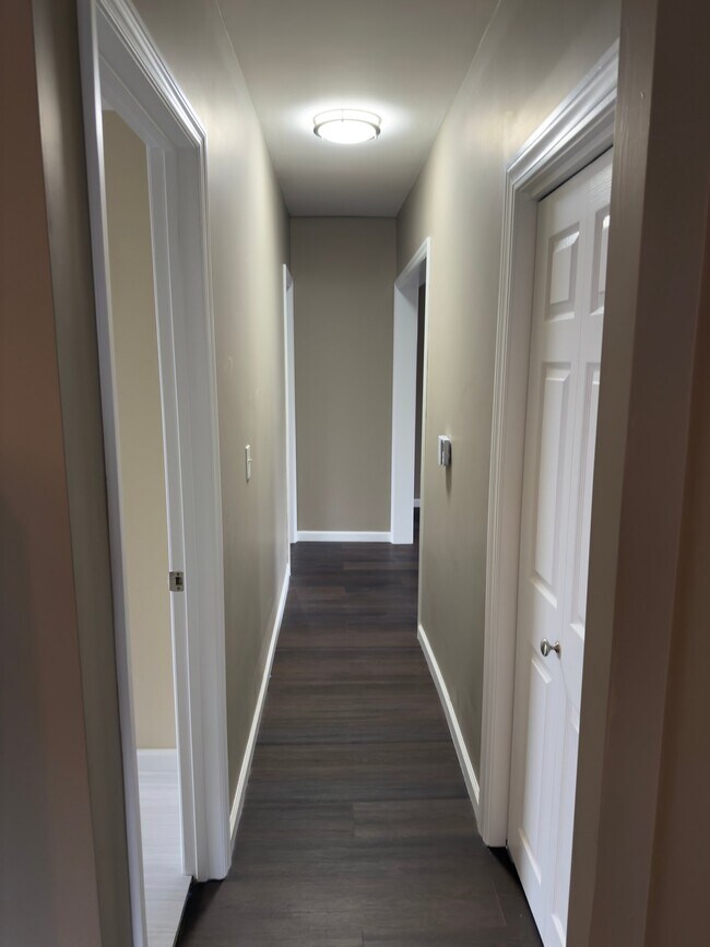 Photo - 680 Main St Unidad 1