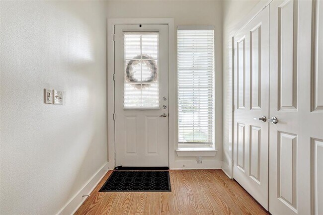 Photo - 2400 Louis Henna Blvd Unit 305