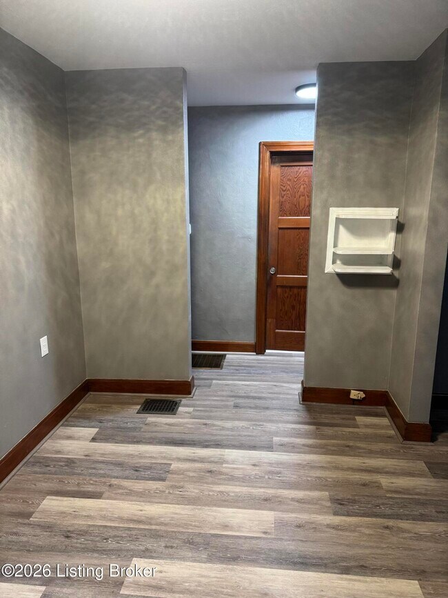 Photo - 1777 Bernheim Ln