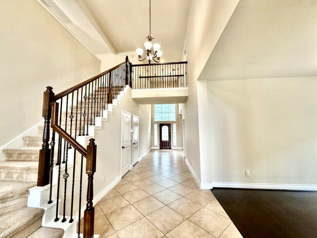 Photo - 11006 Glenrothers Dr