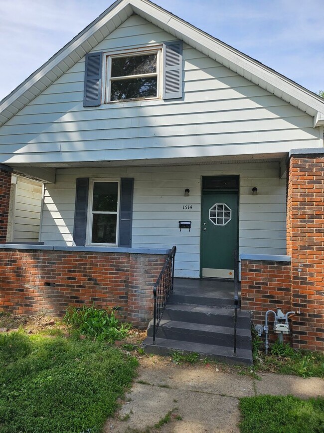 Building Photo - 3 Bed/1bath