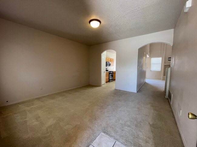 Photo - 919 Molten Pl NW