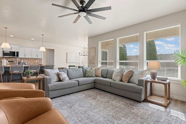 Photo - 3173 S Mystic Seaport Ave Unit ID1322138P