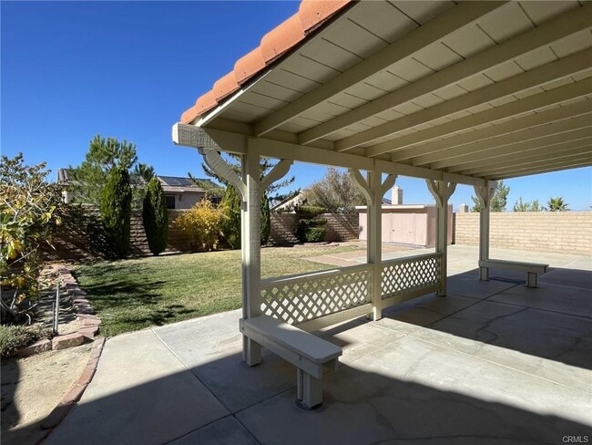 Photo - 38661 Annette Ave