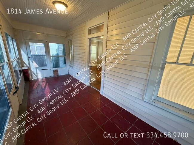 Photo - 1814 James Ave