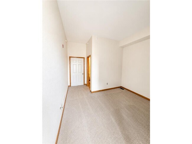 539 Pacific Ave SW Unit student