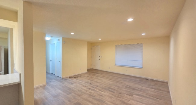 Photo - 13543 SW 64th Ave