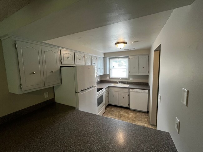 Photo - 3525 Redbird Trail