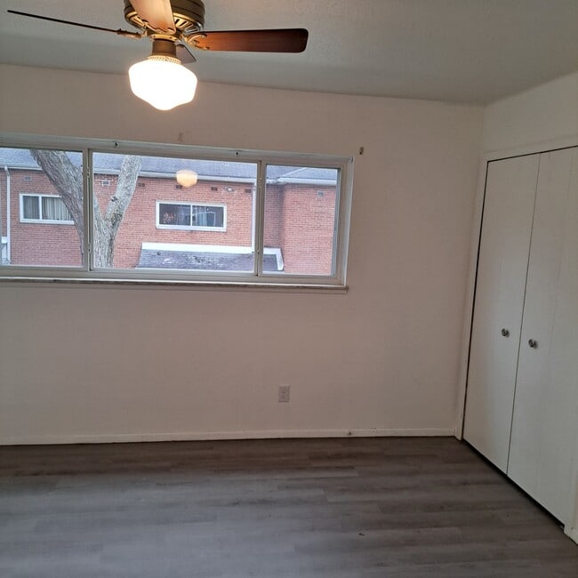 Back Bedroom - 23756 Banbury Cir Unit 12